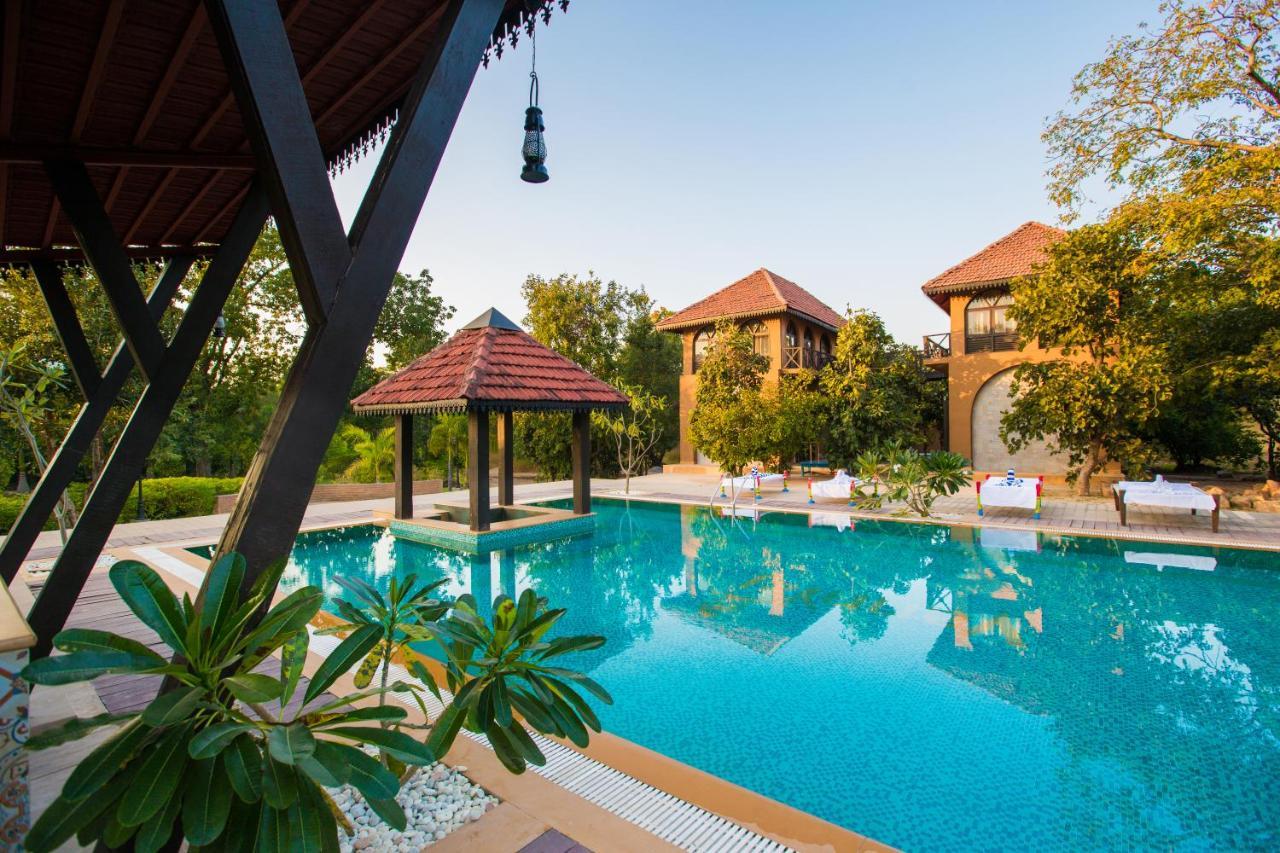 พรรณราช รีสอร์ต แอนด์ สปา Hotel Khawasa ภายนอก รูปภาพ